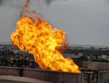 Βίντεο: Η στιγμή της έκρηξης σε «παγιδευμένο» μηχανάκι